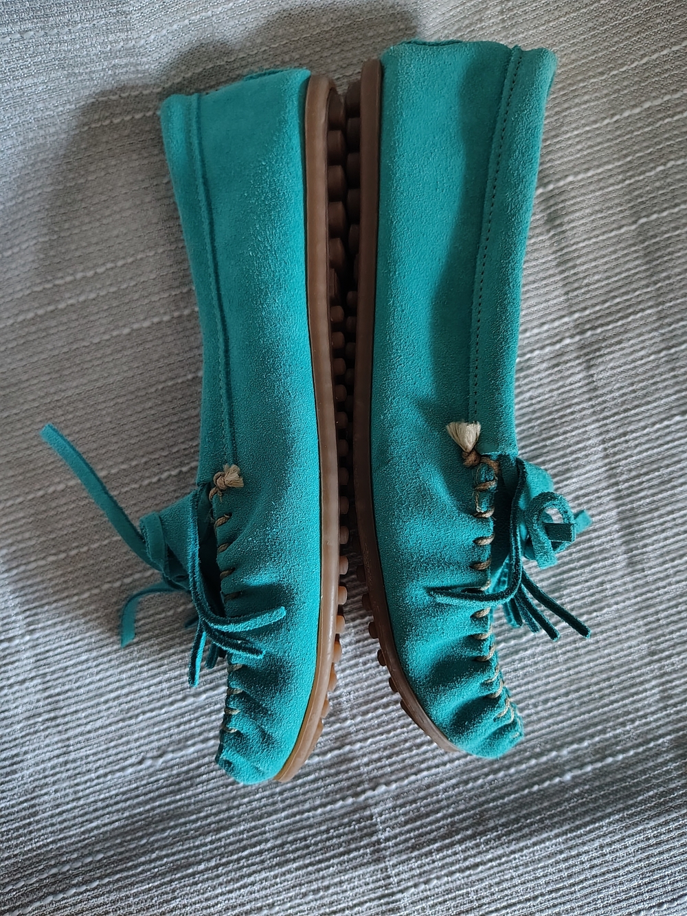 Minnetonka Turquoise Suede Moccasin Driving Flats Women's 9.5 Loafers - Picture 8 of 9